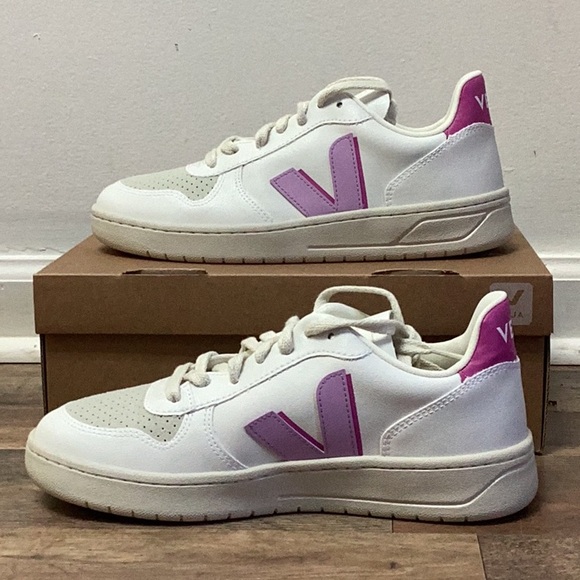 Veja V-10 CWL - Picture 2 of 4